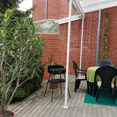Katica Nyaralo Apartment